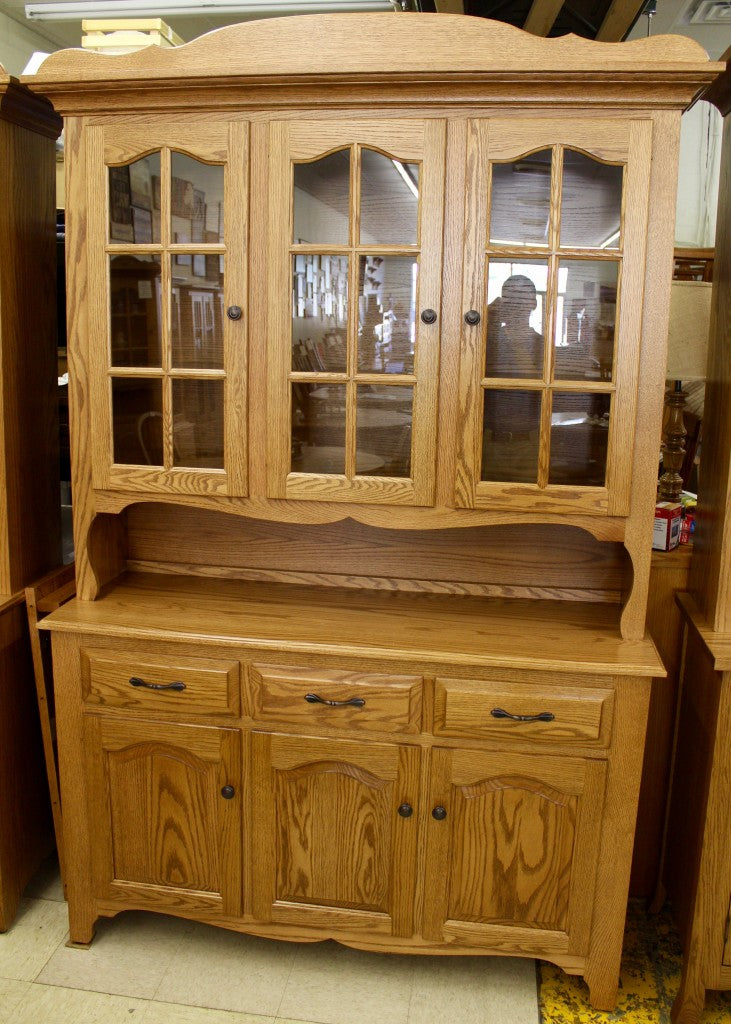 3-Door Country Hutch