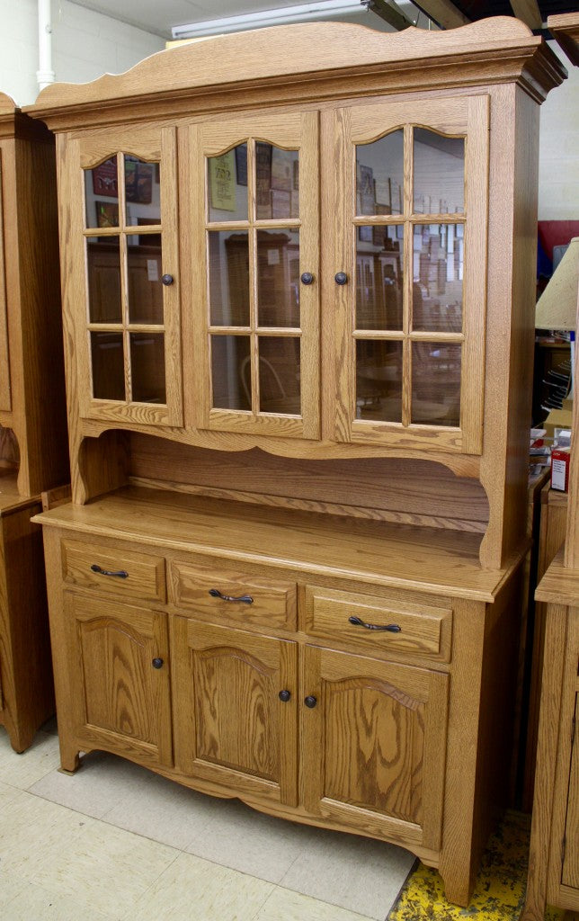 3-Door Country Hutch