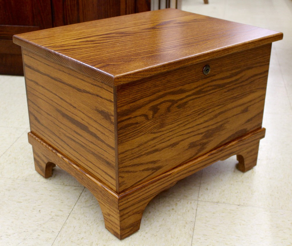 Mini Flat Top Blanket Chest