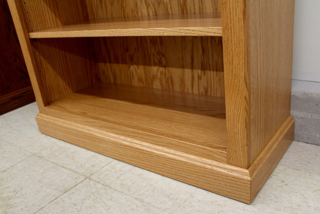 5′ Deluxe Traditional Bookcase [37 1/2″ Wide]