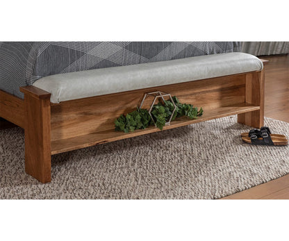 Footboard Seat