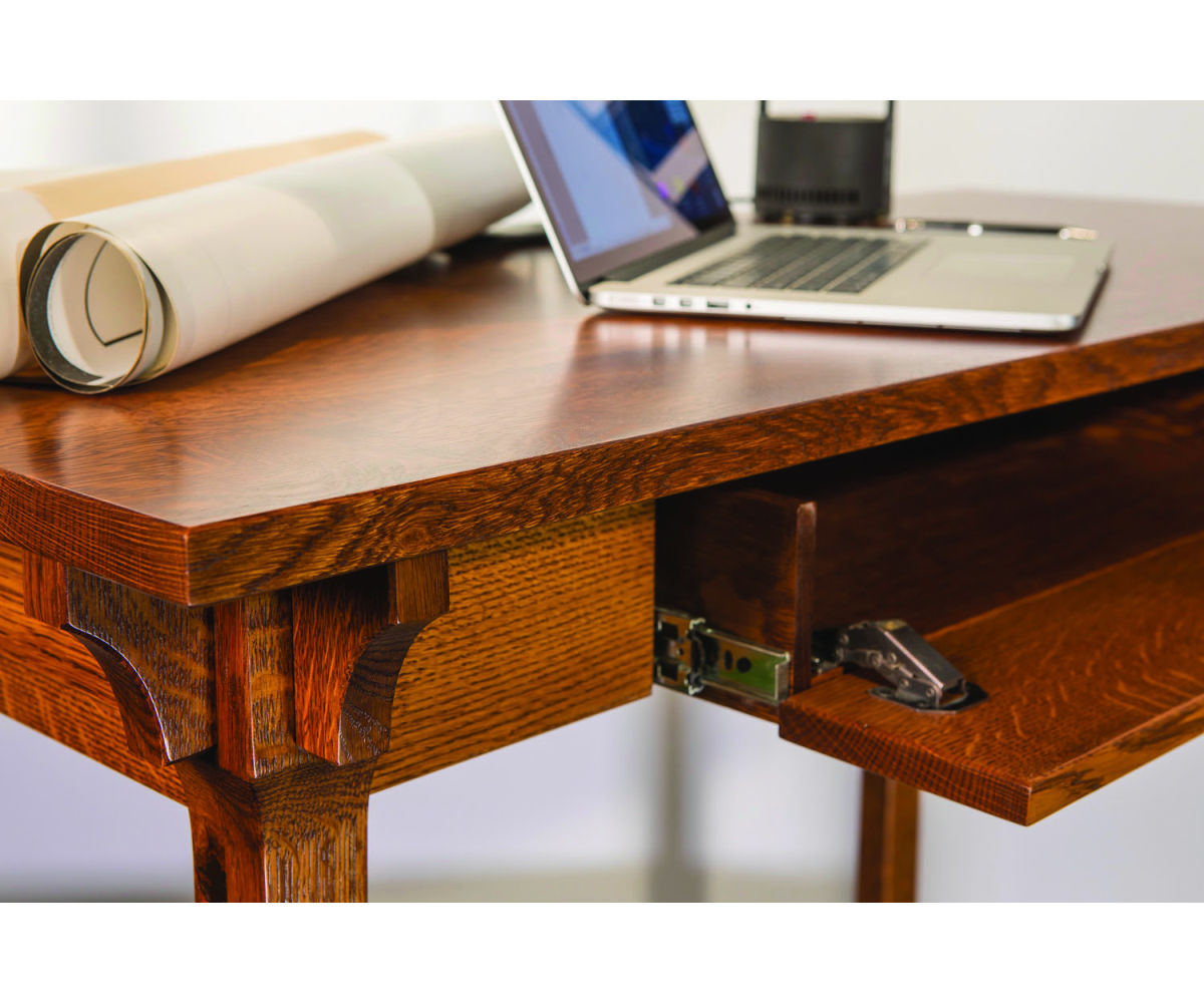 Manitoba Standing Desk