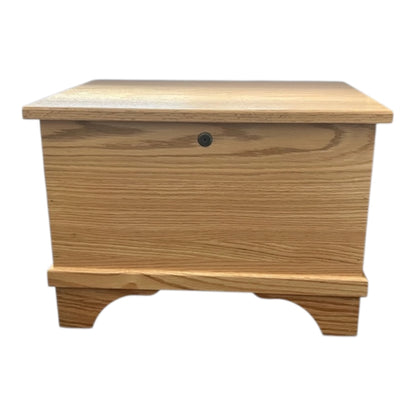 Mini Flat Top Blanket Chest