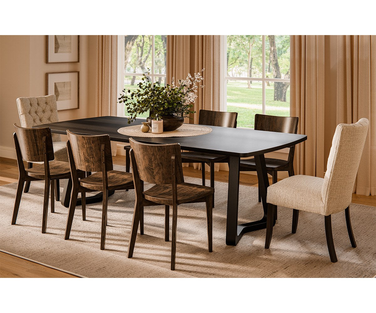 Vandalia Trestle Table