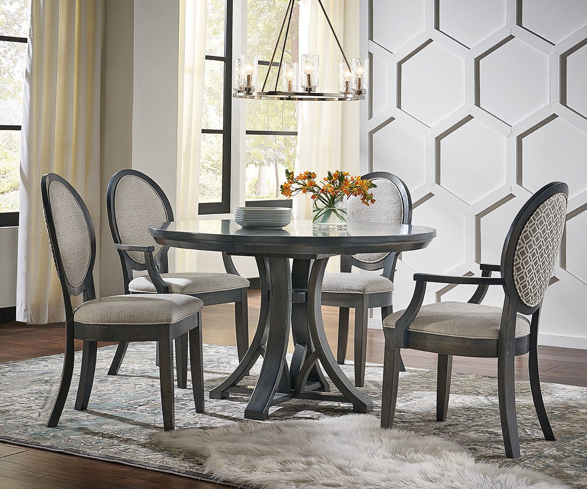 Dawson Table room setting